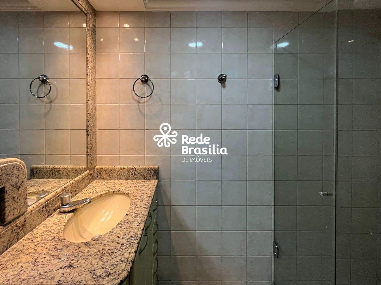 Imagem da propriedade PD3243 19