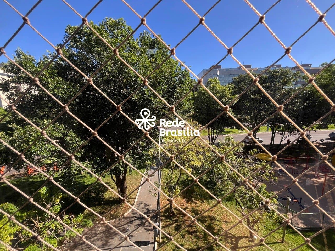 Imagem da propriedade PD3243 18