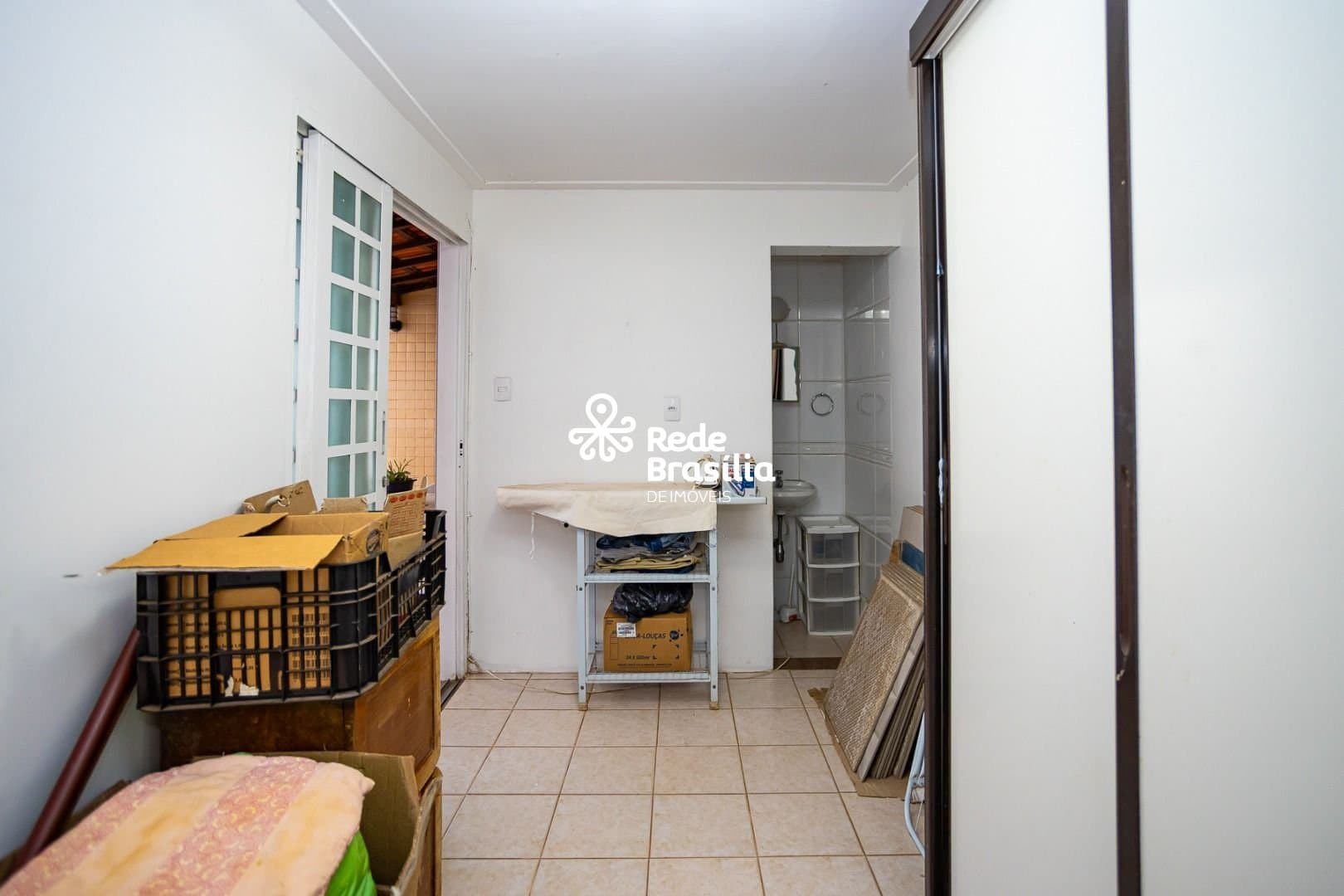 Imagem da propriedade UB1348 18
