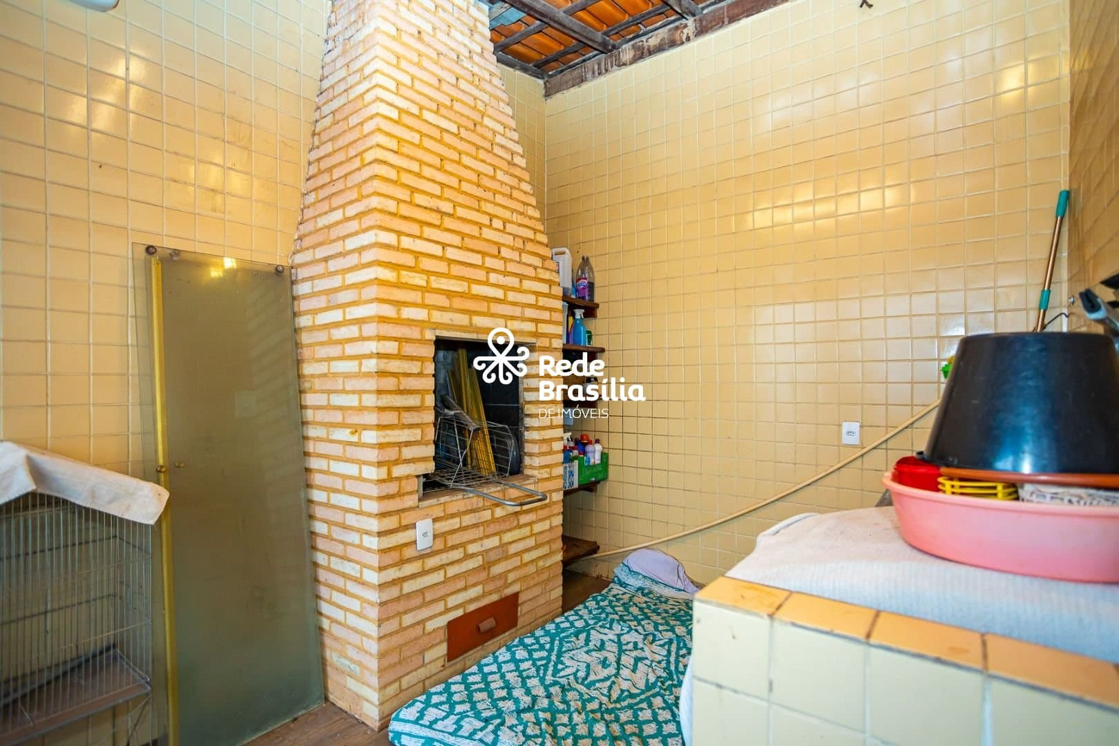 Imagem da propriedade UB1348 25