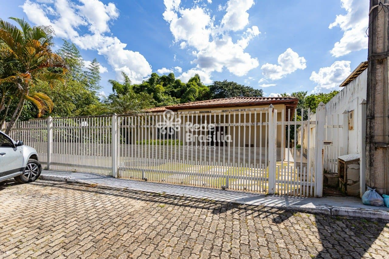 Imagem da propriedade UB1494 18