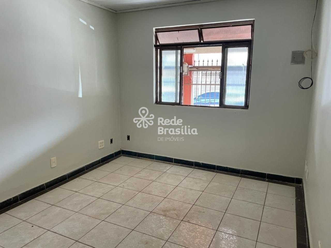Imagem da propriedade UB1554 6