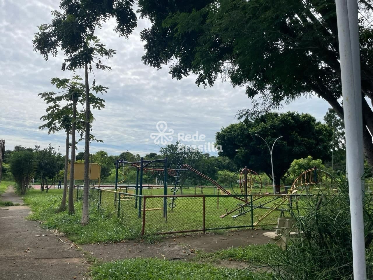 Imagem da propriedade UB1554 19