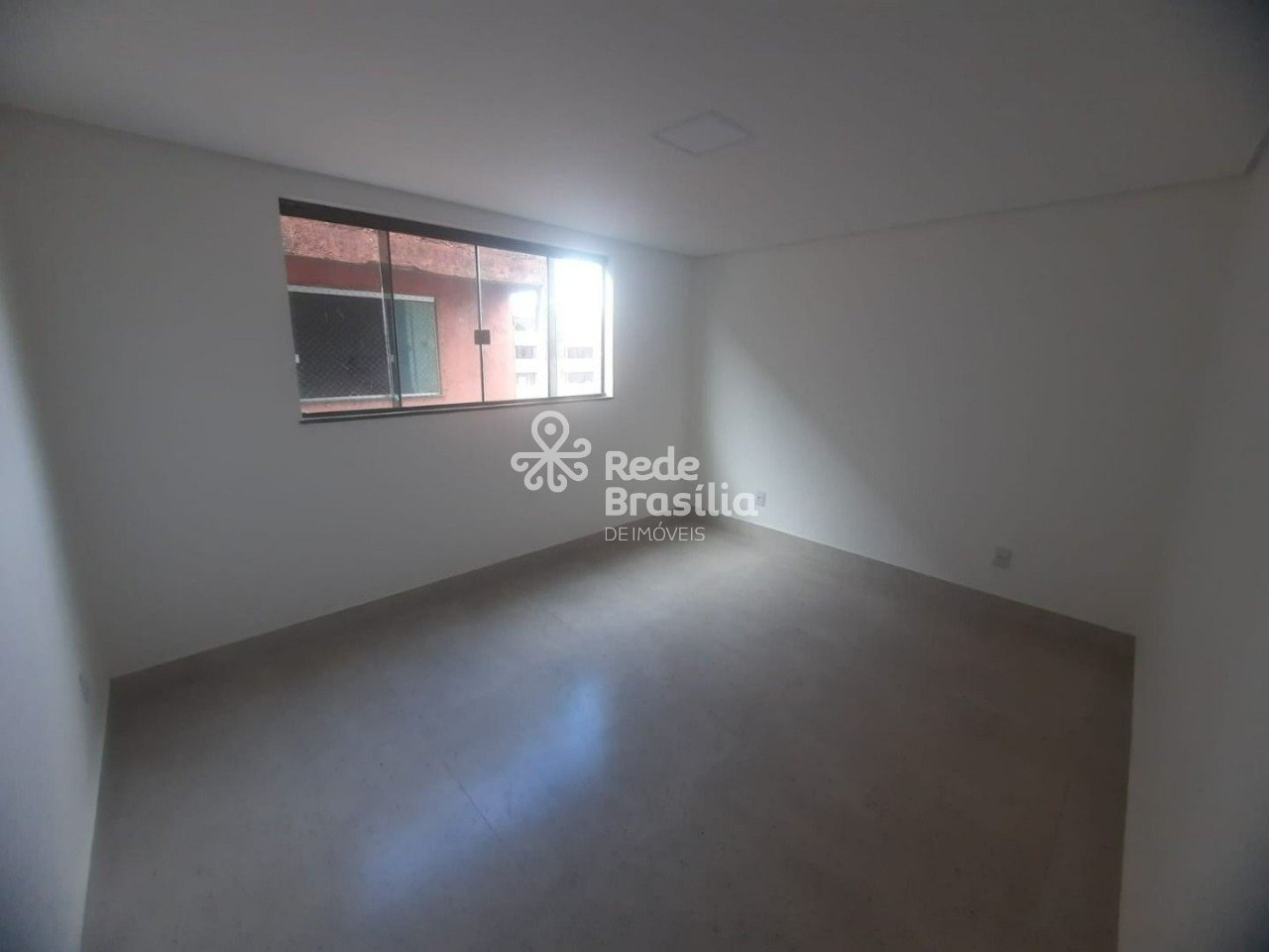 Imagem da propriedade UB1566 2