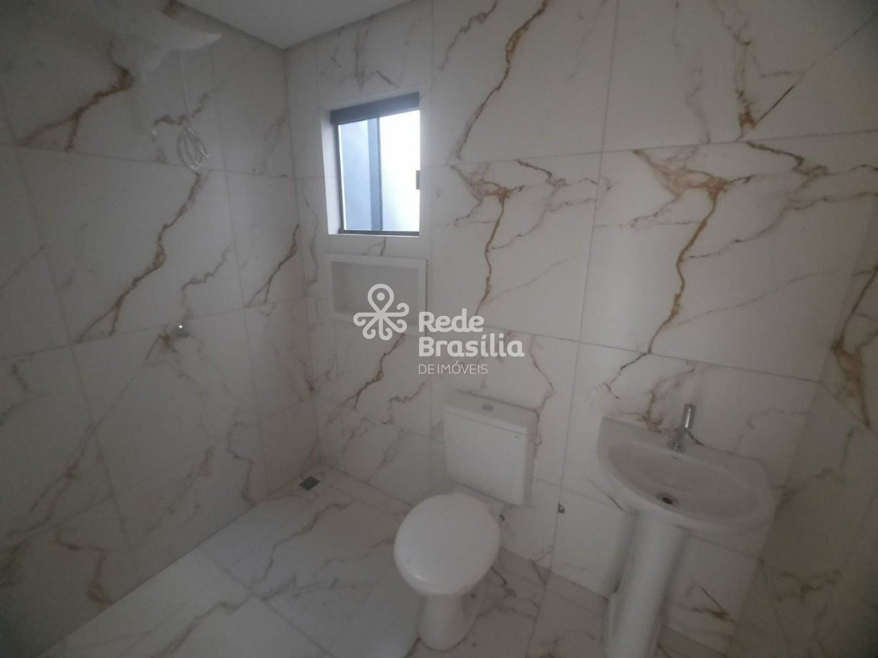 Imagem da propriedade UB1566 6
