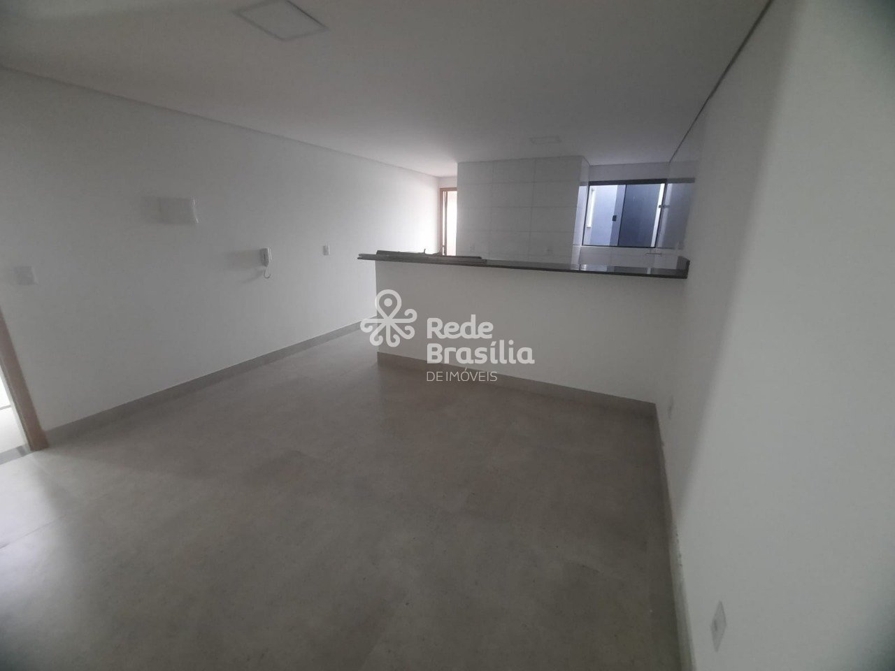 Imagem da propriedade UB1570 5