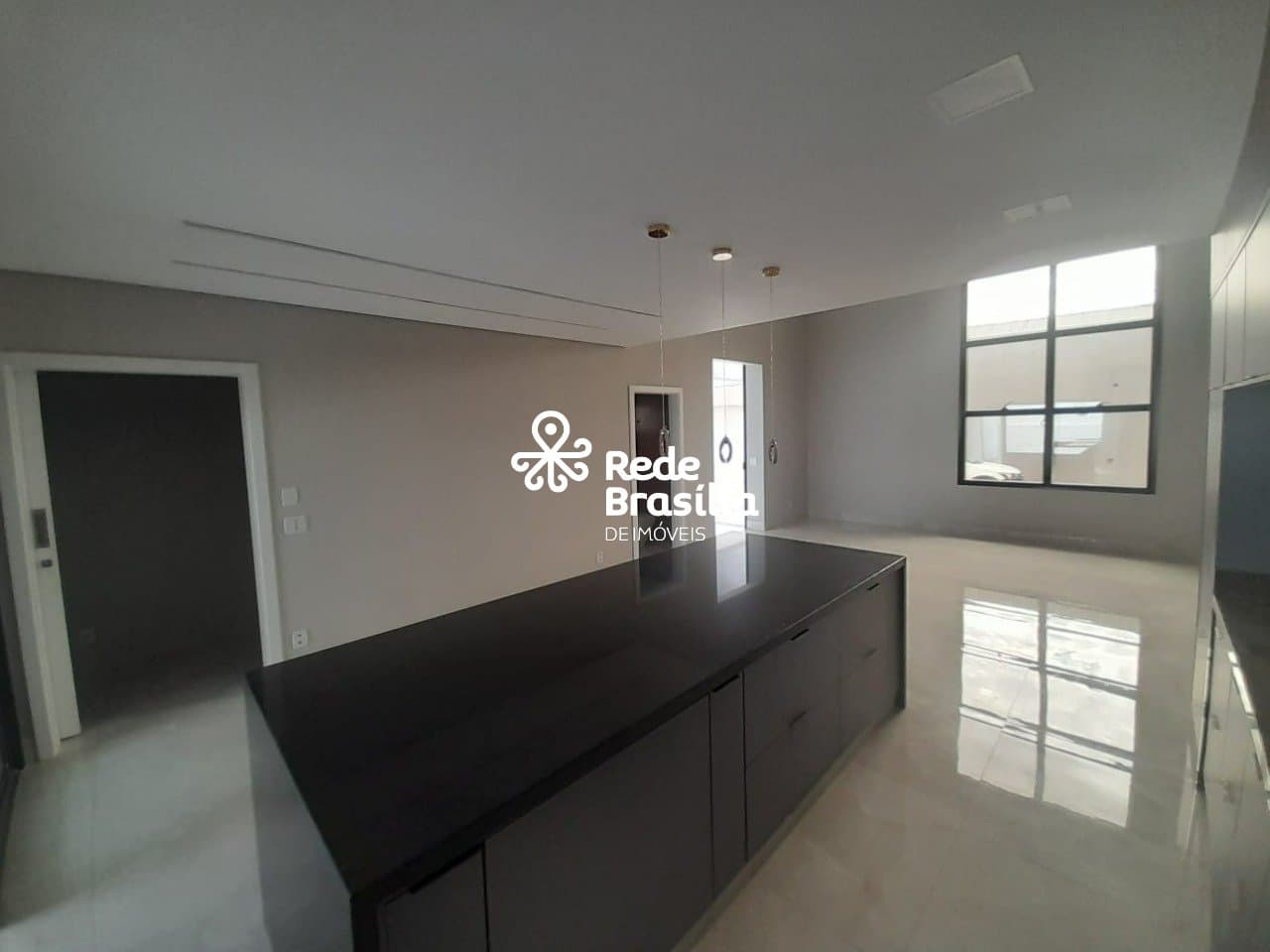Imagem da propriedade UB1595 11